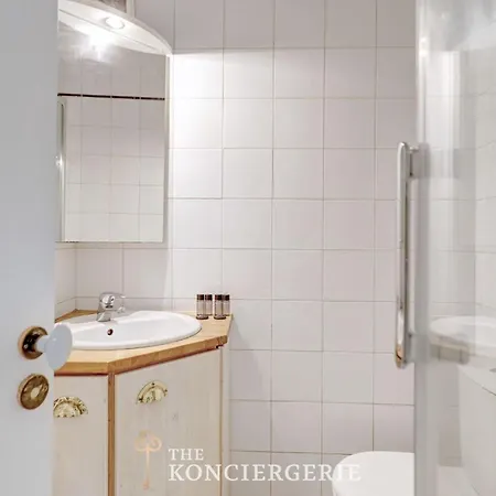 Elegance Et Confort - Bouvines 5p * París
